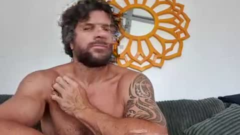 Snapshot of pete_le_meat chatting on 06/18/26, 11:58 pete_le_meat online show from 06/18/26, 11:58