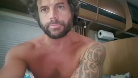 Snapshot of pete_le_meat chatting on 07/23/26, 12:47 pete_le_meat online show from 07/23/26, 12:47
