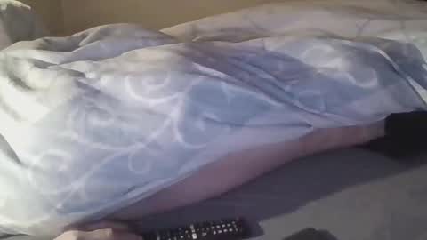 Snapshot of peter1974 chatting on 02/11/25, 09:03 peter1974 online show from 02/11/25, 09:03