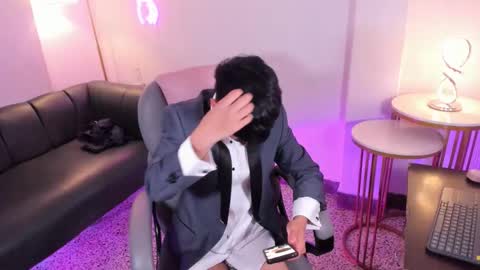 Peter online show from 11/22/25, 05:50