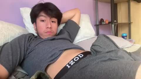 peterbernabe9705 online show from 12/03/25, 10:52