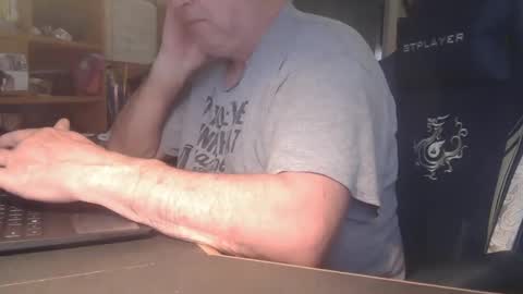 peterinohio57 online show from 01/11/25, 01:53