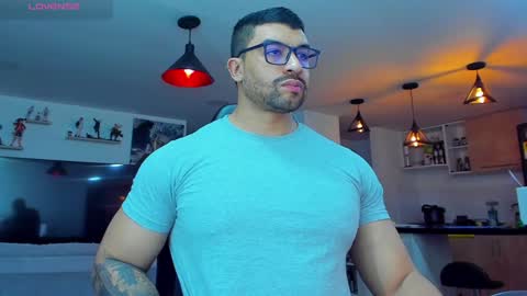 Snapshot of peterjack7 chatting on 12/11/24, 02:41 Peter Jack online show from 12/11/24, 02:41