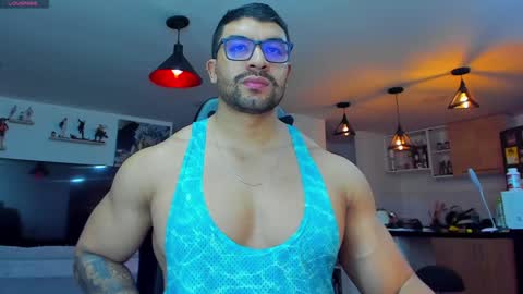 Snapshot of peterjack7 chatting on 12/13/24, 02:43 Peter Jack online show from 12/13/24, 02:43