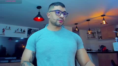 Snapshot of peterjack7 chatting on 01/17/25, 03:23 Peter Jack online show from 01/17/25, 03:23