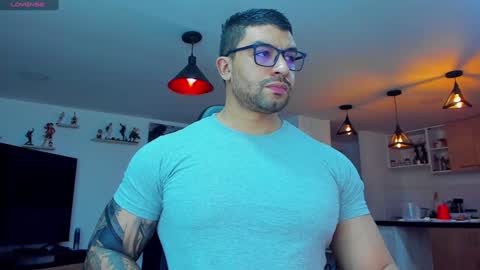 Snapshot of peterjack7 chatting on 02/06/25, 02:44 Peter Jack online show from 02/06/25, 02:44