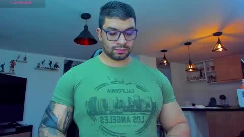 Snapshot of peterjack7 chatting on 02/11/25, 12:38 Peter Jack online show from 02/11/25, 12:38