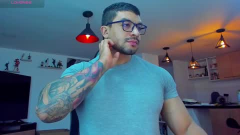 Snapshot of peterjack7 chatting on 02/13/25, 02:23 Peter Jack online show from 02/13/25, 02:23