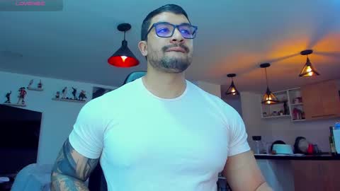 Snapshot of peterjack7 chatting on 02/18/25, 02:38 Peter Jack online show from 02/18/25, 02:38