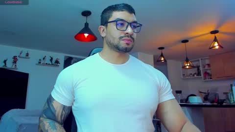 Snapshot of peterjack7 chatting on 02/19/25, 03:06 Peter Jack online show from 02/19/25, 03:06