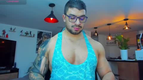 Snapshot of peterjack7 chatting on 03/11/25, 02:32 Peter Jack online show from 03/11/25, 02:32