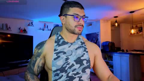 Snapshot of peterjack7 chatting on 09/16/25, 02:45 Peter Jack online show from 09/16/25, 02:45