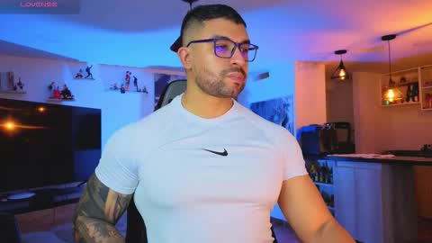 Snapshot of peterjack7 chatting on 09/26/25, 03:10 Peter Jack online show from 09/26/25, 03:10