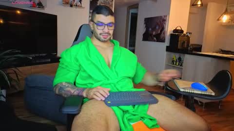 Snapshot of peterjack7 chatting on 11/27/25, 02:46 Peter Jack online show from 11/27/25, 02:46