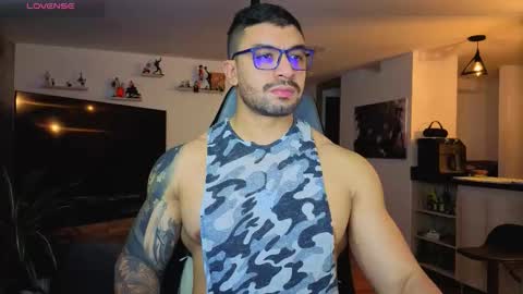 Snapshot of peterjack7 chatting on 11/29/25, 03:53 Peter Jack online show from 11/29/25, 03:53