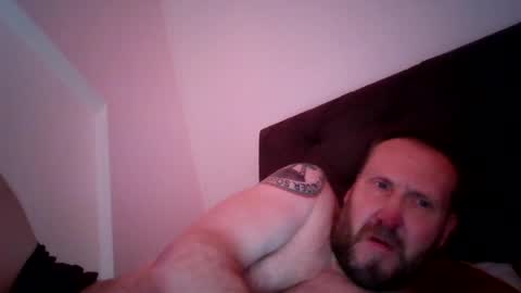 Snapshot of peterpeters443 chatting on 05/21/26, 07:48 jelle online show from 05/21/26, 07:48