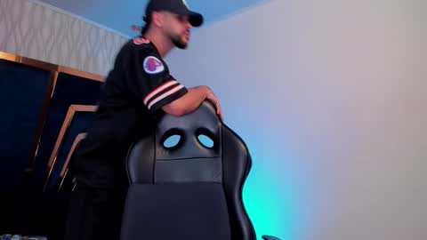 PETES EVANS new account online show from 12/22/25, 11:35