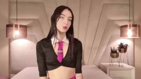 Alice   online show from 09/12/25, 08:20