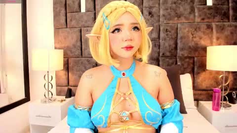 Im Rosse but u can call me Rossie or Rosita . online show from 02/10/25, 08:00