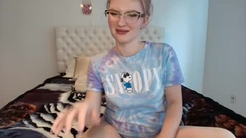 Little cupcake online show from 07/07/26, 05:28