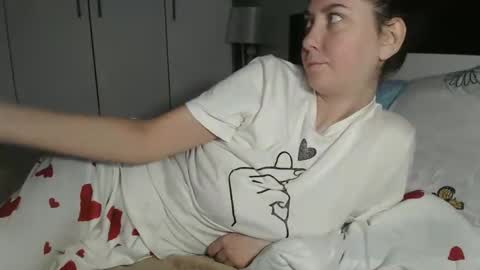 petite_danielle online show from 11/08/25, 01:22