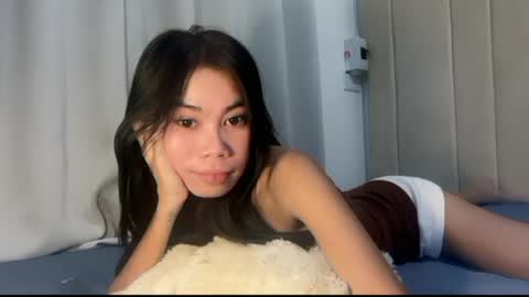 Snapshot of petite_kaye chatting on 06/16/26, 08:50 petite_kaye online show from 06/16/26, 08:50