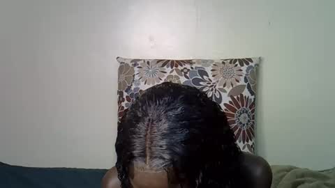 Lunar online show from 10/15/25, 08:42