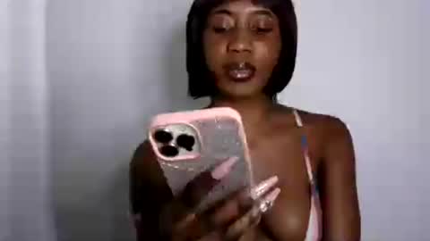 petite_princes online show from 07/22/26, 10:45