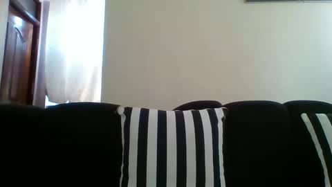 petite_shan online show from 01/18/26, 04:38