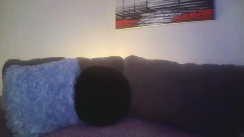 Snapshot of petite_treat_ chatting on 03/06/25, 09:58 petite treat online show from 03/06/25, 09:58