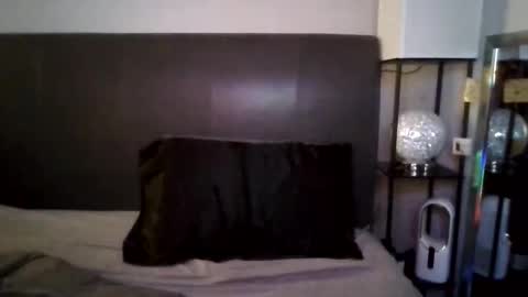 Snapshot of petite_treat_ chatting on 01/14/26, 10:21 petite treat online show from 01/14/26, 10:21