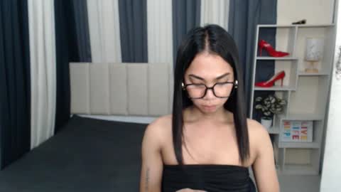 Yukie online show from 11/13/25, 10:41