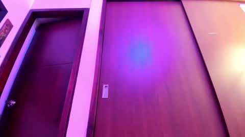 Snapshot of petitee_lunna chatting on 03/02/25, 05:23 Lunna online show from 03/02/25, 05:23