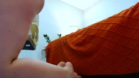 petitefleurx online show from 01/01/25, 03:46