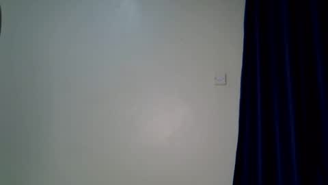 Snapshot of petitekittyy chatting on 02/13/26, 03:24 Kitty online show from 02/13/26, 03:24