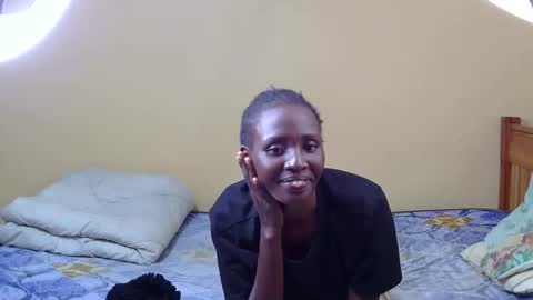 Snapshot of petitekittyy chatting on 03/02/26, 07:43 Kitty online show from 03/02/26, 07:43