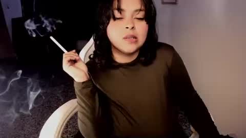Snapshot of petitelilo1 chatting on 02/25/25, 03:31 Lilo online show from 02/25/25, 03:31