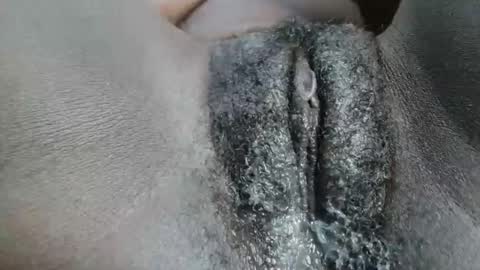 petiteme1 online show from 01/17/25, 07:49