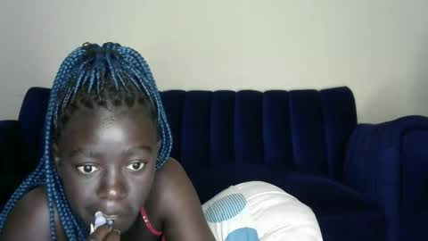 petitte_gyaal online show from 12/02/25, 06:30