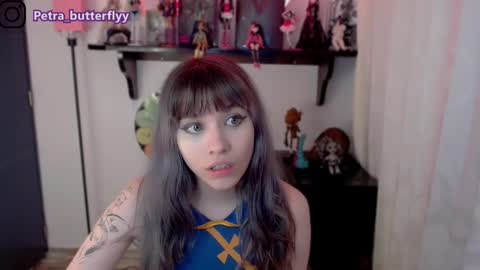 i.. .U can call me Nick ....    Help me to reach 200 thumbs up online show from 02/18/25, 12:15