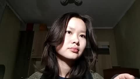 Snapshot of petronilayoshimori chatting on 11/22/25, 01:10 Hello Viola here online show from 11/22/25, 01:10