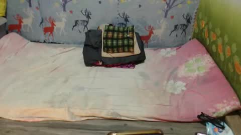 pettygirl69 online show from 12/20/25, 12:23