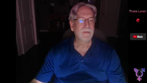 Snapshot of pghk2000 chatting on 05/09/26, 04:17 George online show from 05/09/26, 04:17