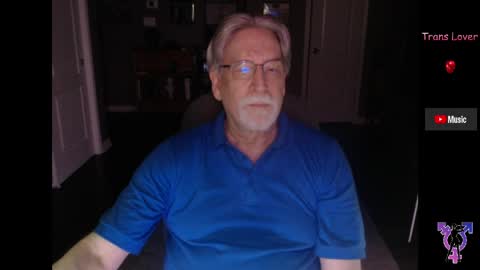 Snapshot of pghk2000 chatting on 05/31/26, 03:47 George online show from 05/31/26, 03:47
