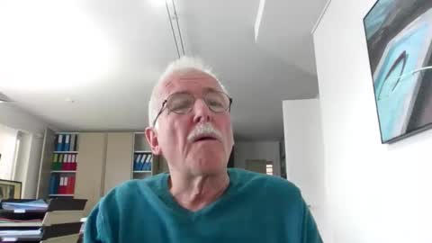 Snapshot of pgroove542707 chatting on 04/02/26, 10:46 pgroove542707 online show from 04/02/26, 10:46
