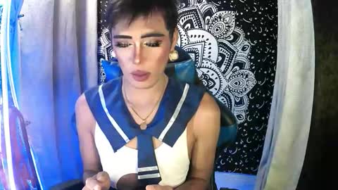 JOHN online show from 04/12/26, 05:23