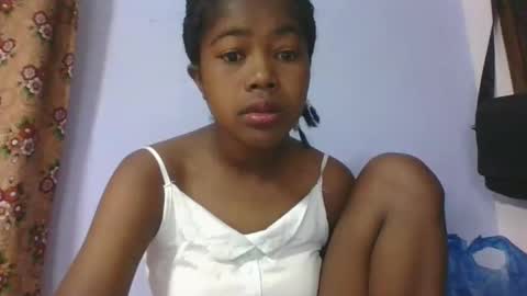 phania185885 online show from 04/09/26, 03:39