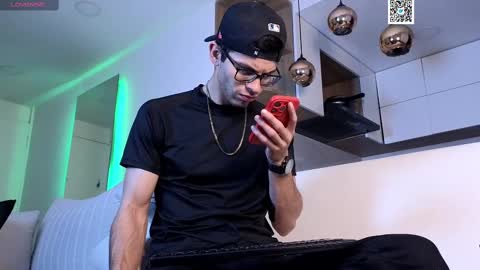 phantom_bigger1 online show from 02/13/25, 11:17