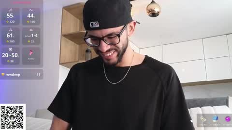 phantom_bigger1 online show from 02/20/26, 05:13