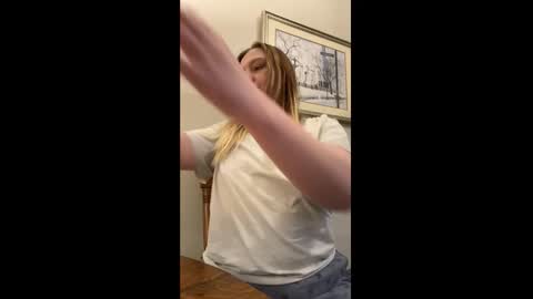 Snapshot of phatassblond chatting on 01/12/25, 10:22 PhatAssBlond online show from 01/12/25, 10:22